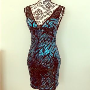 ARK & CO. BLUE/BLACK SEQUIN/MESH DRESS - SIZE S